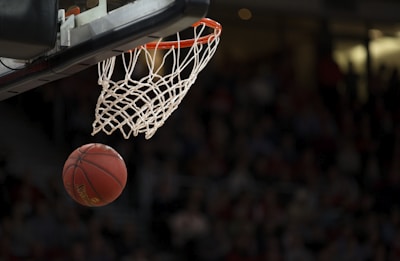 篮球赛事回放集锦视频封面 - NBA总决赛关键时刻回放
