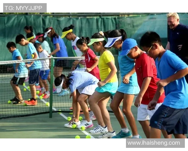 网球赛场争锋四海选手激烈角逐激情碰撞成就辉煌新篇章